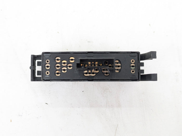 BMW E46 323ci 330ci 328ci 325ci M3 Coupe/Convertible Right/Passenger Side Window Switch 6902178