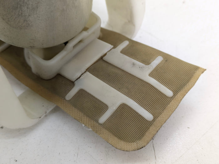 BMW E46 330i 328i 325i 323i 320i Low Pressure Fuel Pump Delivery Unit/LPFP 16146766942 *DAMAGED*