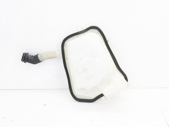 BMW E46 3 Series Touring/Wagon Rear Window Washer Fluid Reservoir 2 8374557/8362154