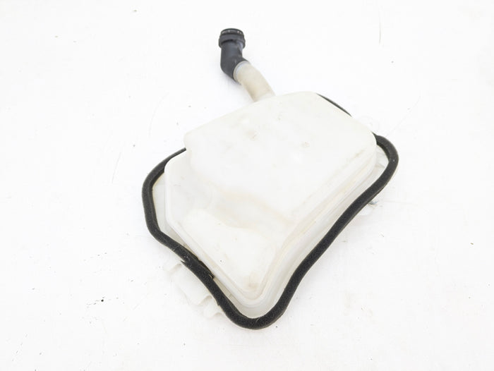 BMW E46 3 Series Touring/Wagon Rear Window Washer Fluid Reservoir 2 8374557/8362154