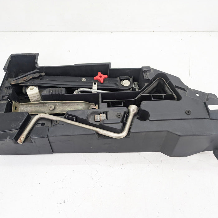 BMW E46 3 Series Wagon/Touring Emergency Spare Tire Jack Tool Kit 8232581