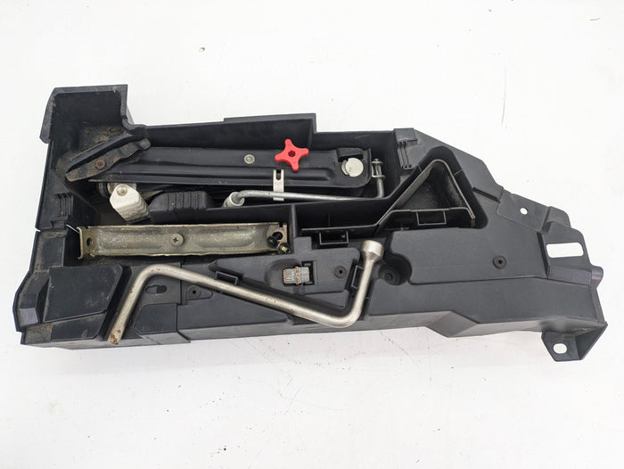 BMW E46 3 Series Wagon/Touring Emergency Spare Tire Jack Tool Kit 8232581