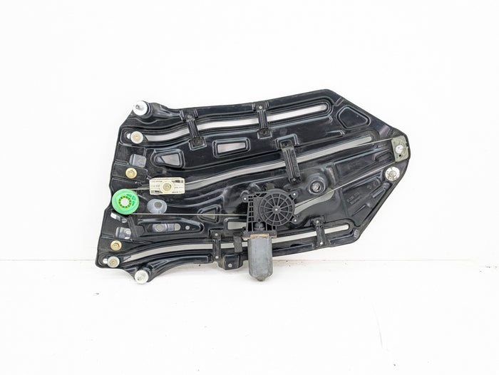 BMW E46 325ci 330ci 323ci M3 Convertible Right/Passenger Side Rear Window Regulator/Motor 8215274