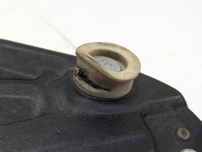 BMW E46 M3 330ci 325ci 323ci Convertible Right/Passenger Side Rear Window Regulator/Motor 8215274