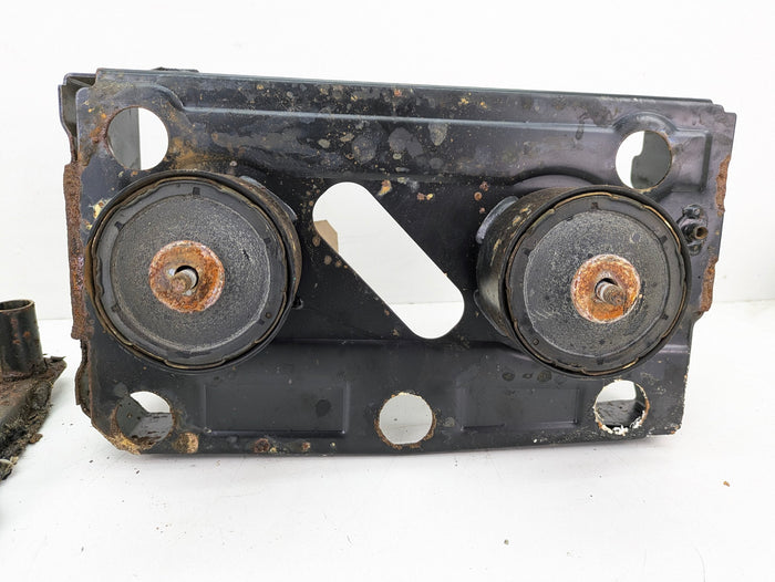 BMW E46 M3 330ci 325ci 323ci Convertible Battery Holder Vibration Damper Absorber Tray 8236253
