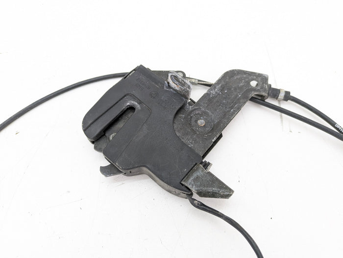 BMW E46 M3 330ci 325ci 323ci Convertible Roof/Soft Top Tonneau Cover Left/Driver Side Latch Lock 8248313