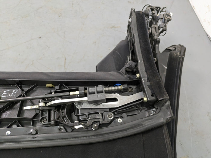 BMW E46 M3 330ci 325ci 323ci Convertible Black Fabric Folding Roof Soft Top 54347146359 *Damaged*