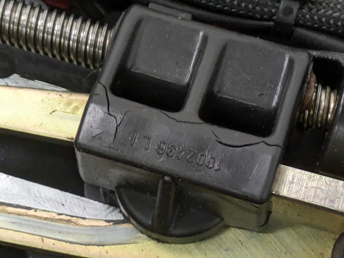 BMW E46 M3 330ci 325ci 323ci Convertible Black Fabric Folding Roof Soft Top 54347146359 *Damaged*