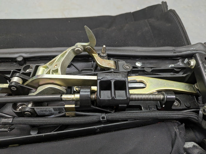 BMW E46 M3 330ci 325ci 323ci Convertible Black Fabric Folding Roof Soft Top 54347146359 *Damaged*