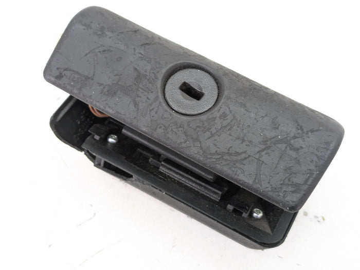 BMW E46 M3 330ci 325ci 323ci Convertible Glove Box Handle Latch Lock 51167020044 *DAMAGED*