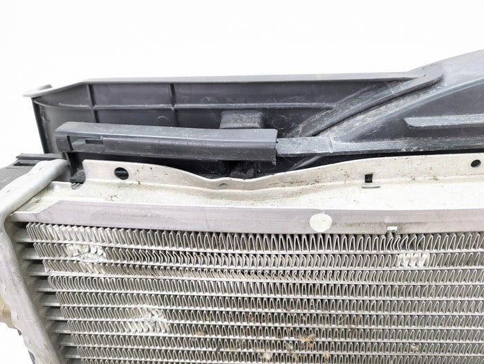 BMW E36 M3 Z3 M S50 S54 Engine Cooling Radiator & Fan Shroud 2227281 *Damaged*