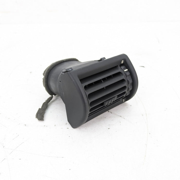 BMW Z3 Passenger/Right Side Dashboard Air Vent 8397716
