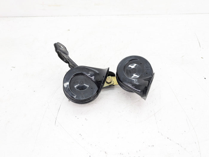BMW Z3 M Roadster/M Coupe High & Low Pitch Horns Pair 2693382/2693381