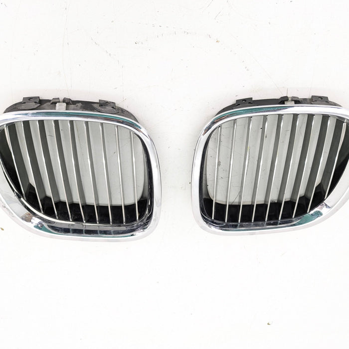 BMW Z3 M Roadster/M Coupe Hood Left/Right Chrome Grille Set 8412949/8412950 *DAMAGED*