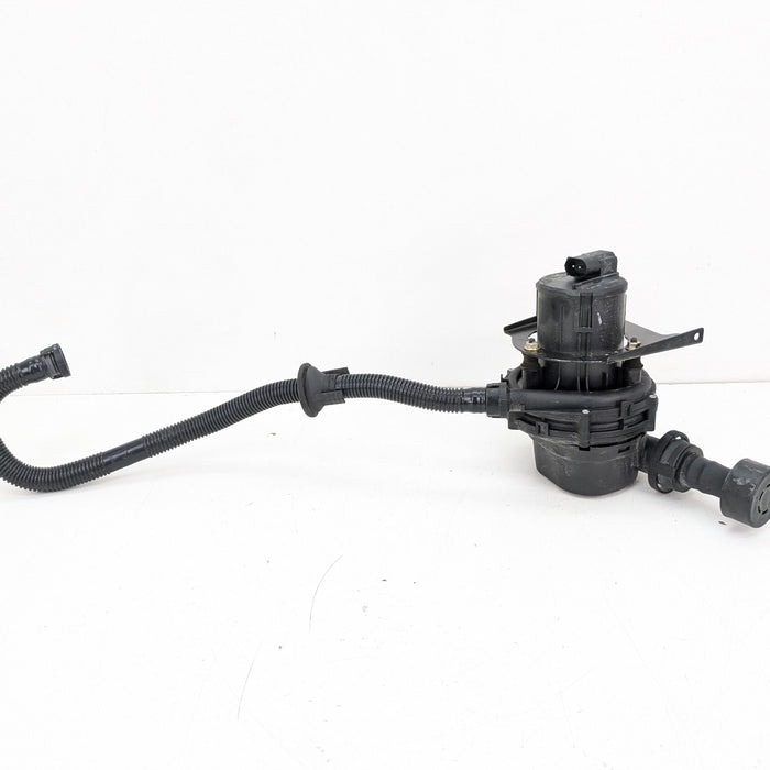 BMW Z3 M Roadster/M Coupe S54 Engine Secondary Air Injection Pump/SAP 7831000/7831001