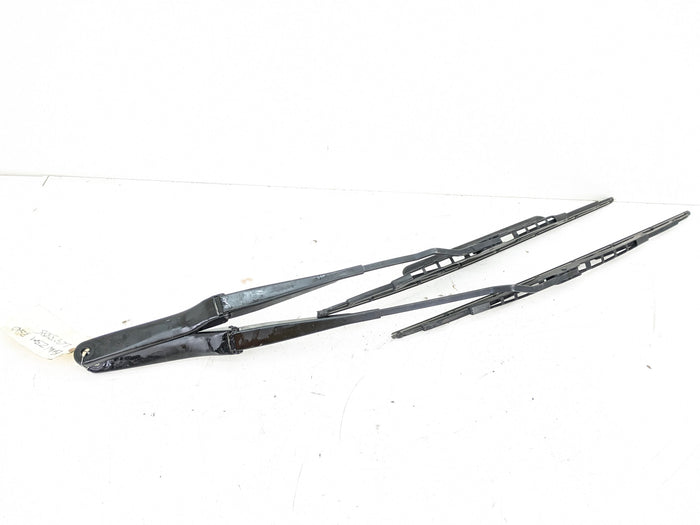 BMW Z3 M Roadster/M Coupe Windshield Wiper Arms 8389549/8389550