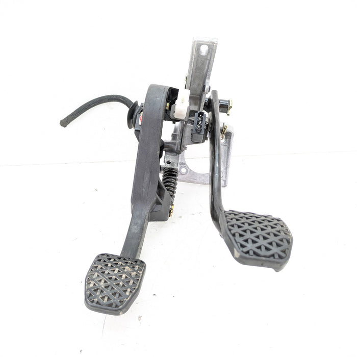 BMW Z3 M Roadster/M Coupe Manual Transmission Clutch/Brake Pedals 1164842