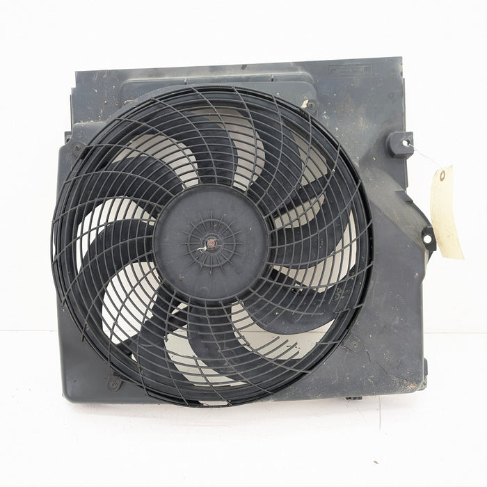 BMW Z3 M Roadster/M Coupe Auxiliary Electric Pusher Cooling Fan 8397474 *DAMAGED*