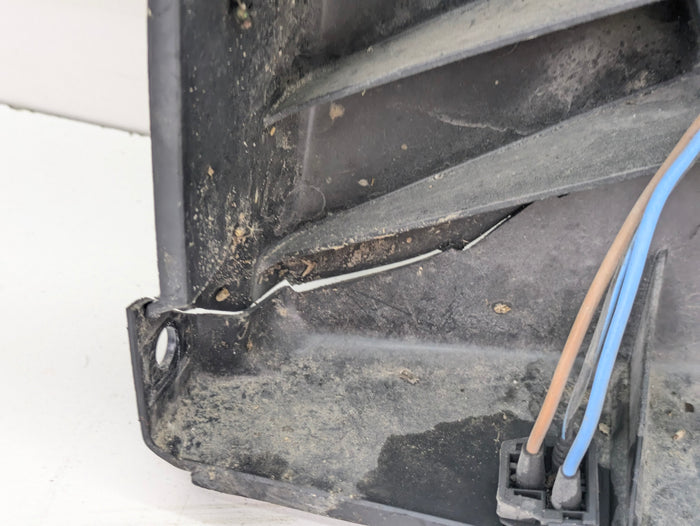 BMW Z3 M Roadster/M Coupe Auxiliary Electric Pusher Cooling Fan 8397474 *DAMAGED*