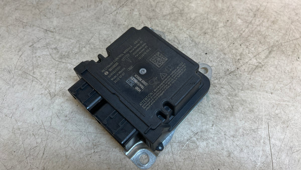 Tesla Model 3 Restraint Airbag Control Module 1512876-00-B *NOTE*