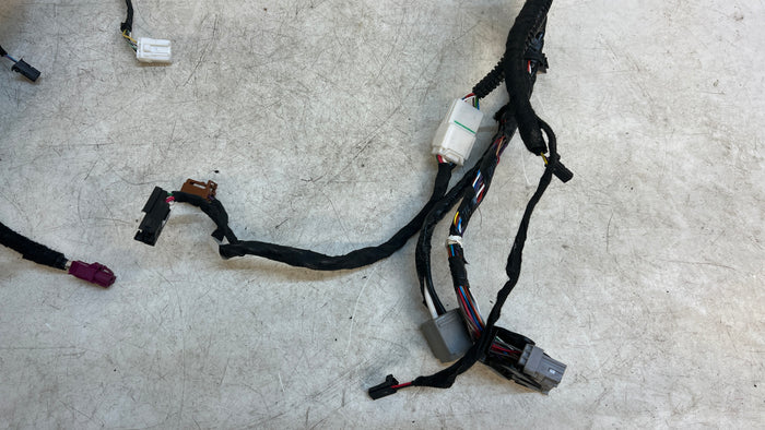 TESLA MODEL 3 DASHBOARD WIRING HARNESS 4067960-06-B *DAMAGED*