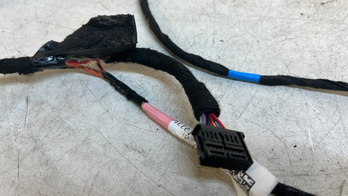 TESLA MODEL 3 HEADLINER WIRING HARNESS 2067970-00-B