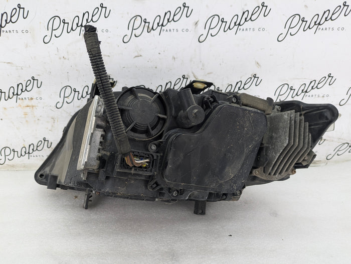 BMW E90 E91 335xi 328xi 325xi 323i LCI Right/Passenger Side Adaptive Xenon Headlight 7202594/7237647
