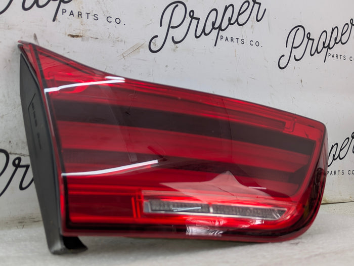 BMW F36 F32 F33 F83 440xi 430xi M4 LCI LED Rear Left/Driver Side Inner Trunk Tail Light 7426053 *DAMAGED*