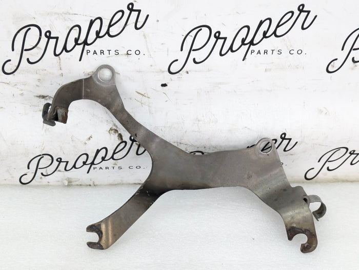 BMW G20 330ix 330i B46 Exhaust Catalytic Converter Hanger Mounting Bracket 8659800