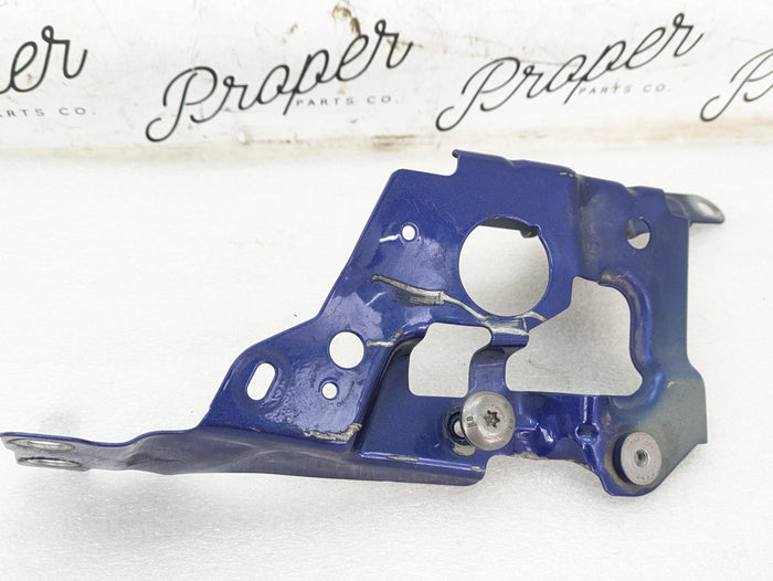 BMW G20 330ix M340ix 330ex Front Left/Driver Side Fender Support Bracket Mount Set Portimao Blue Metallic (C31) 7419403/7419405/7419401