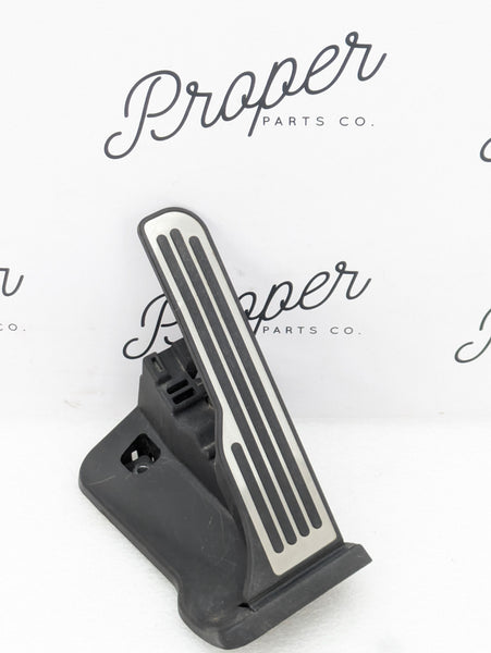 Chevrolet C7 Corvette Stingray Accelerator/Gas/Throttle Pedal Assembly 23418313 *DAMAGED*