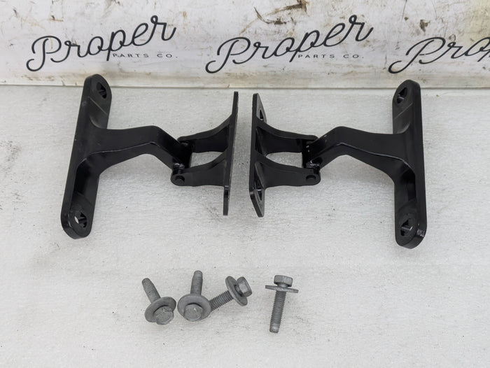 Chevrolet C7 Corvette Stingray Z51 Rear Left & Right Hatch Trunk Lid Hinge Set 23187759/23187760