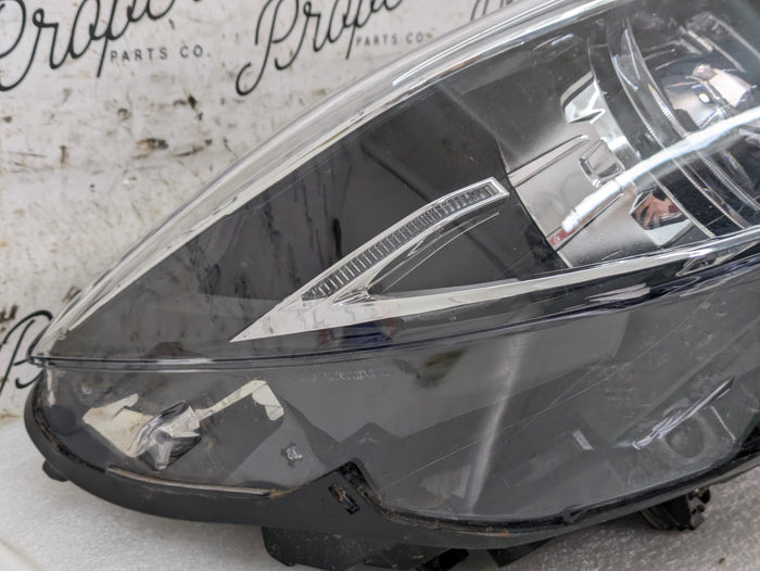 BMW F36 F32 F33 F80 F82 F83 440xi 430xi M3 M4 LCI Right LED Headlight Assembly 63117478152