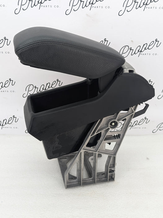 2015-2018 Audi 8U Q3 Front Center Console Armrest Black Leather Compartment Mechanism 8U0864207/8U0864283 *DAMAGED