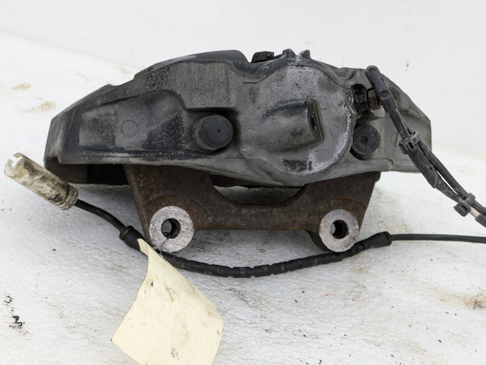 BMW E91 E90 E92 E93 335i/335xi Front Brake Calipers 34116773201/34116773202