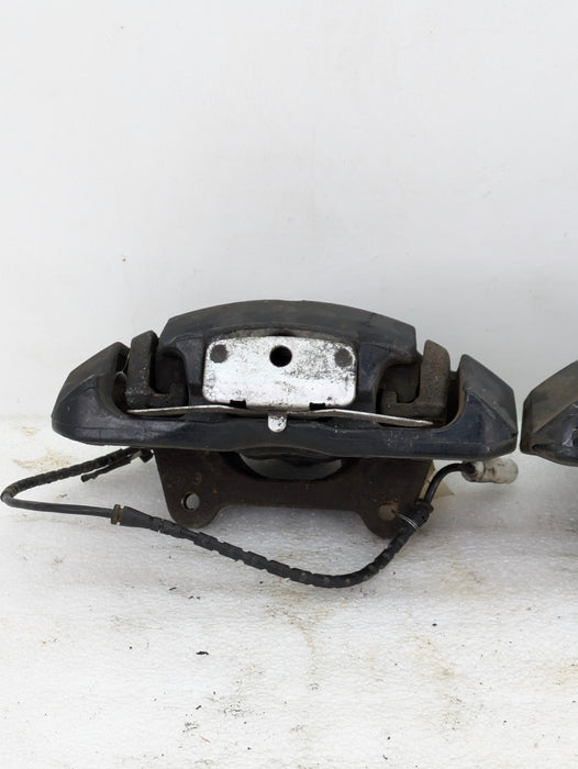 BMW E91 E90 E92 E93 335i/335xi Front Brake Calipers 34116773201/34116773202