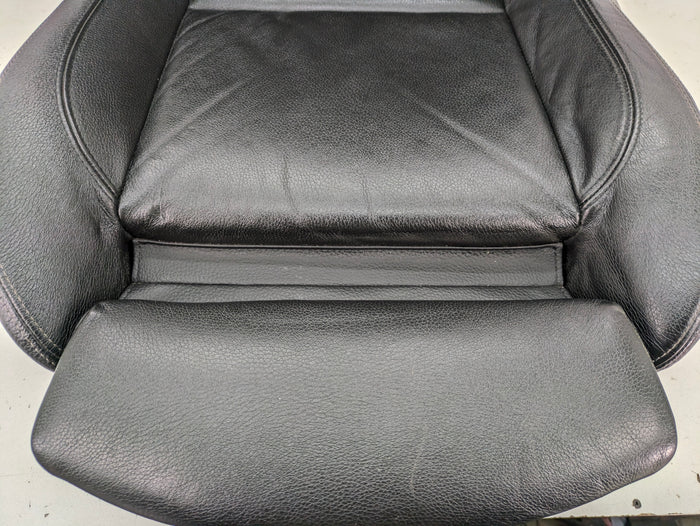 BMW E90 E91 3 Series Driver & Passenger Front Black Leather Sport Seats