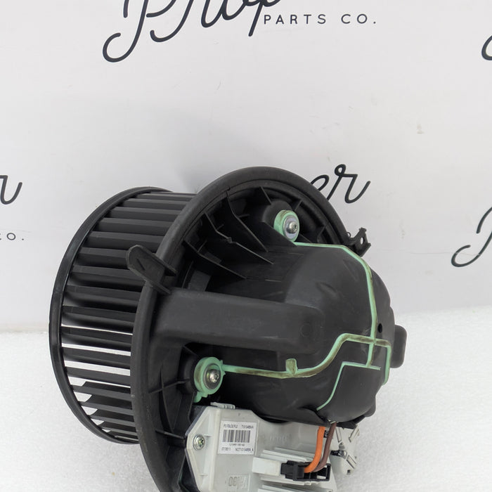 BMW E82 E88 135i 128i HVAC Blower Motor & Final Stage Resistor/FSR 6933663