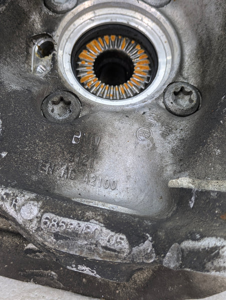 BMW F22 F23 228xi 230xi M235xi M240xi AWD Right/Passenger Side Front Knuckle 6853820