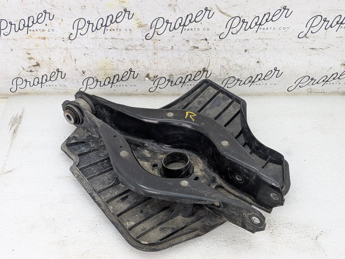 BMW G22 G23 G20 G26 430ix 330ix 330ex M Sport Rear Right Lower Control Arm Spring Perch 6876804/6886448
