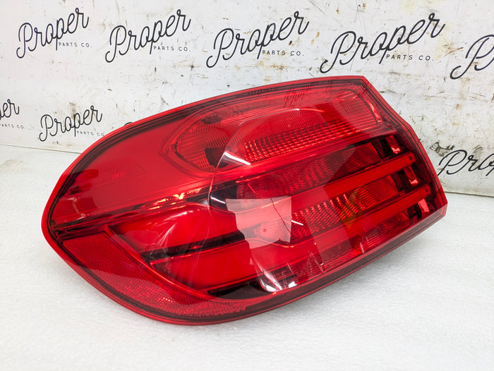 BMW F36 F33 F32 435xi 428xi 440xi 430xi Pre-LCI Left/Driver Side Outer Tail Light 7296099