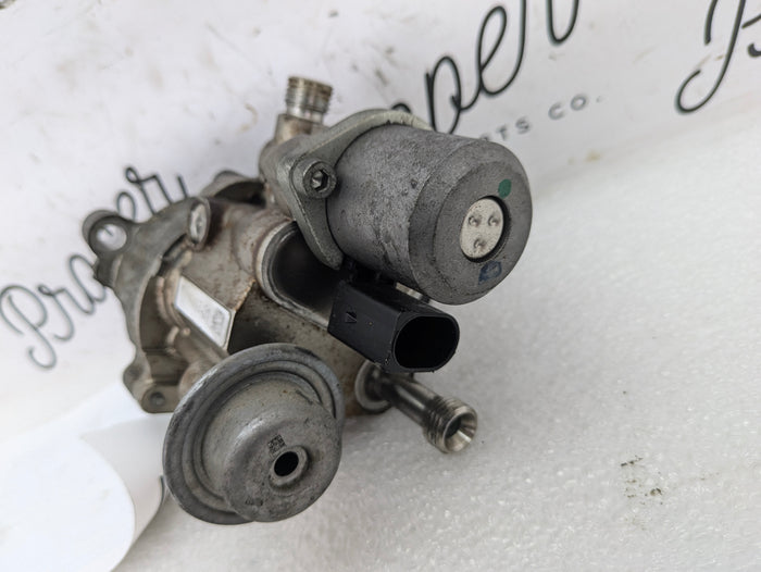 BMW E82 E88 E92 E90 E93 335xi 335i N54 N55 High Pressure Fuel Pump HPFP 7615617