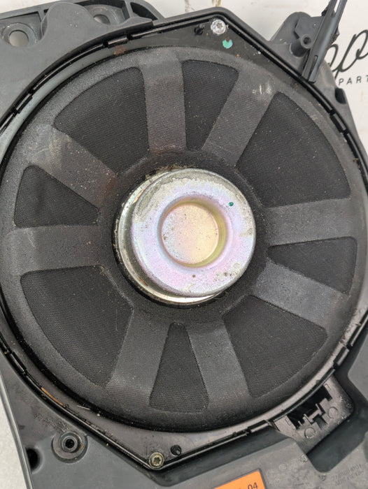 BMW F36 F32 F33 F31 F34 F30 4 & 3 Series Right/Passenger Side Harman Kardon Subwoofer 9210152
