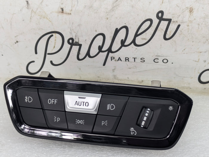 BMW G22 G23 G20 G26 430ix 330ix 330ex Headlight Fog Light Control Unit Switch Buttons 9461140