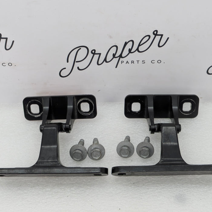Chevrolet C7 Corvette Stingray Rear Left & Right Hatch Trunk Lid Hinge Set 23187759/23187760
