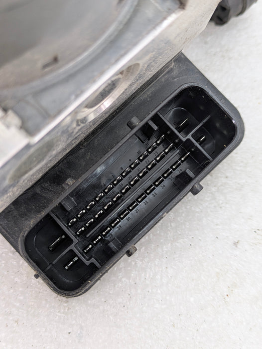 BMW F30 F31 F32 F33 F34 F36 3 & 4 Series Anti-Lock Brake System/ABS Pump/DSC Module 6881173/6881172