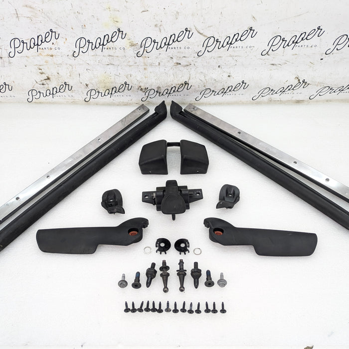 Chevrolet C7 Corvette Stingray Z51 Removable Targa Top Roof Lid Handles/Weatherstrip/Retainer Kit