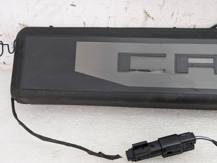 2018 Chevrolet 6th Gen Camaro 2SS Coupe Left Or Right Side Illuminated Door Sill Trim Panel 84127637 *DAMAGED*