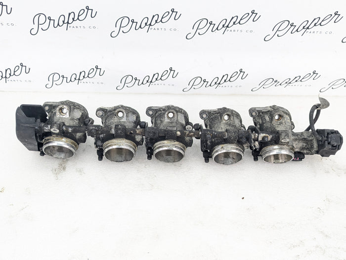 BMW S85 E60 E61 M5 E63 E64 M6 Throttle Body Assembly & Hall Sensor Cylinder 6-10 13547841814