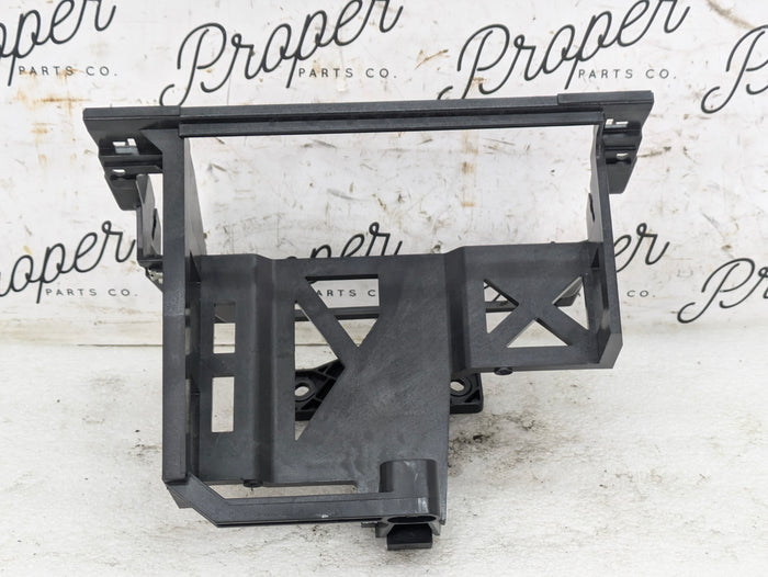 BMW E90 E92 E93 E91 3 Series Radio/iDrive Navigation Headunit Carrier Bracket Mount 7075394